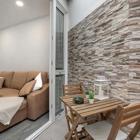 Apartamento Vacacional El Atlántico 2 *